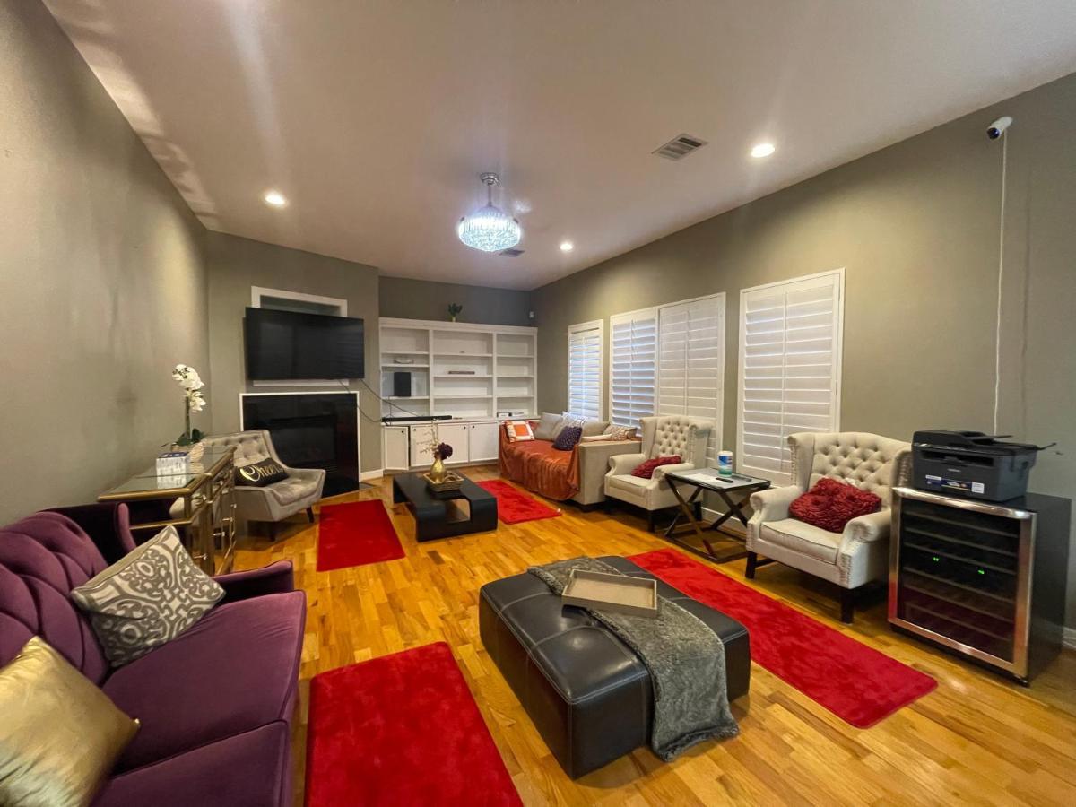 Wanderlust Villa Near Galleria Mall Хьюстон Экстерьер фото