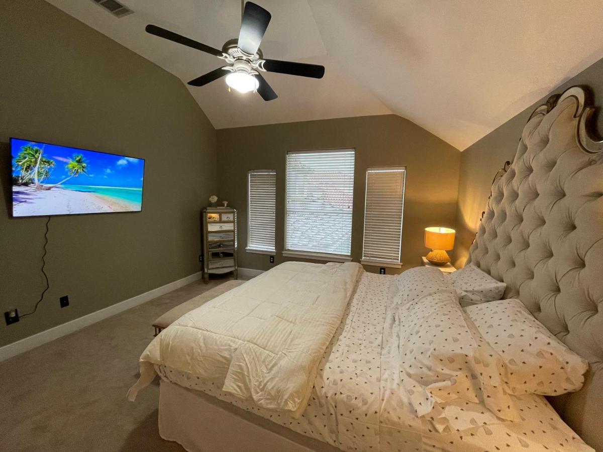 Wanderlust Villa Near Galleria Mall Хьюстон Экстерьер фото