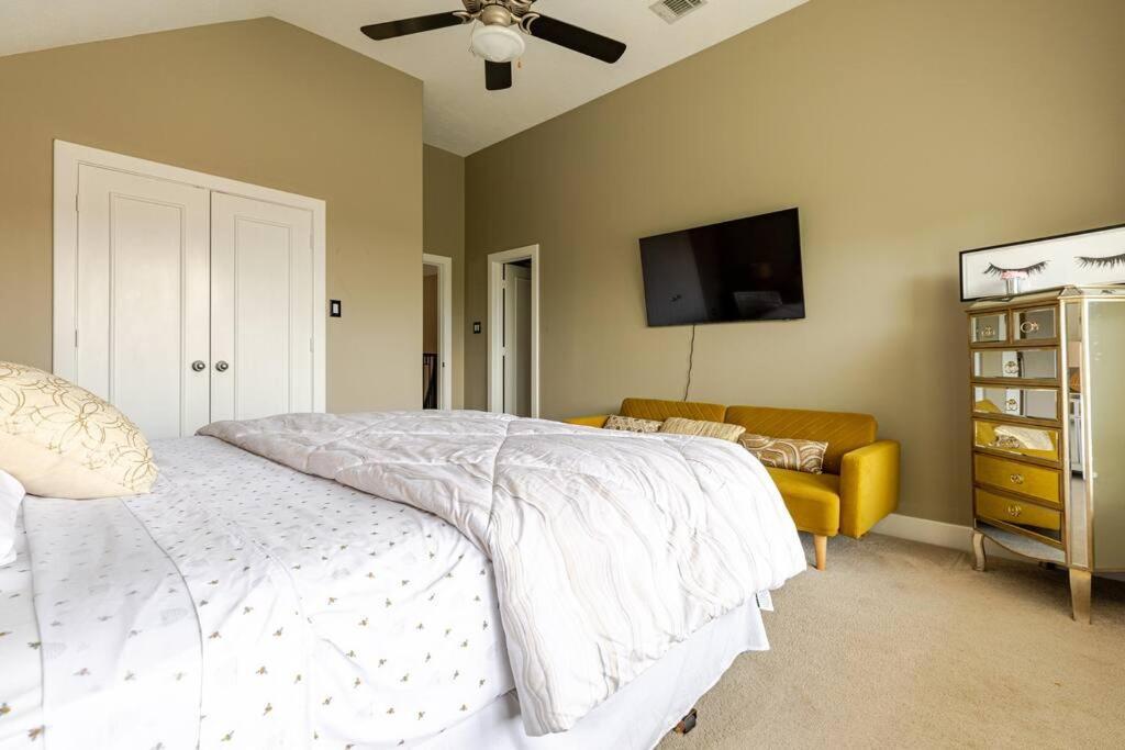 Wanderlust Villa Near Galleria Mall Хьюстон Экстерьер фото